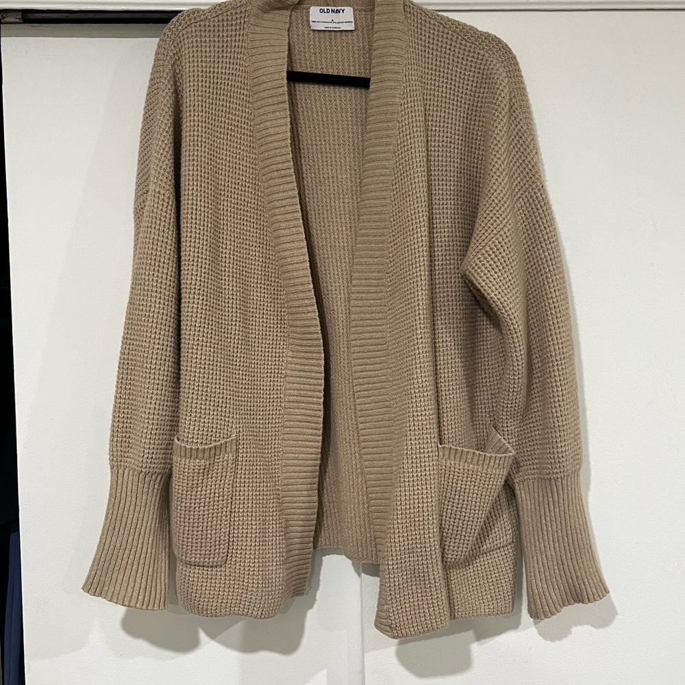 Knit cardigan